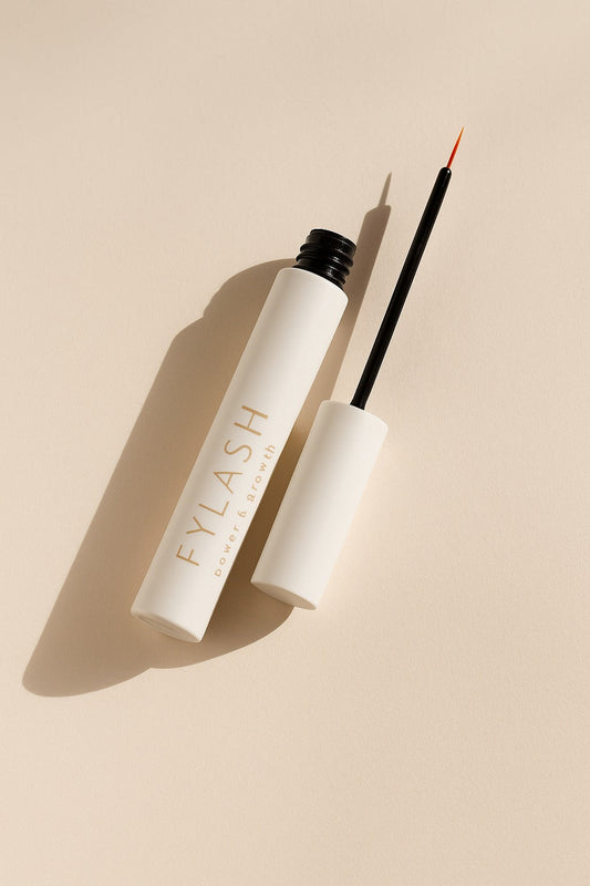 Serum Pestañas Crecimiento | Tratamiento de 4 Meses para Crecer y Fortalecer tu Mirada de Forma Natural | Sin Prostaglandinas ni Parabenos | Suero de Pestañas con Medidor, Guías y Seguimiento y Plantillas para Mejorar tu Salud